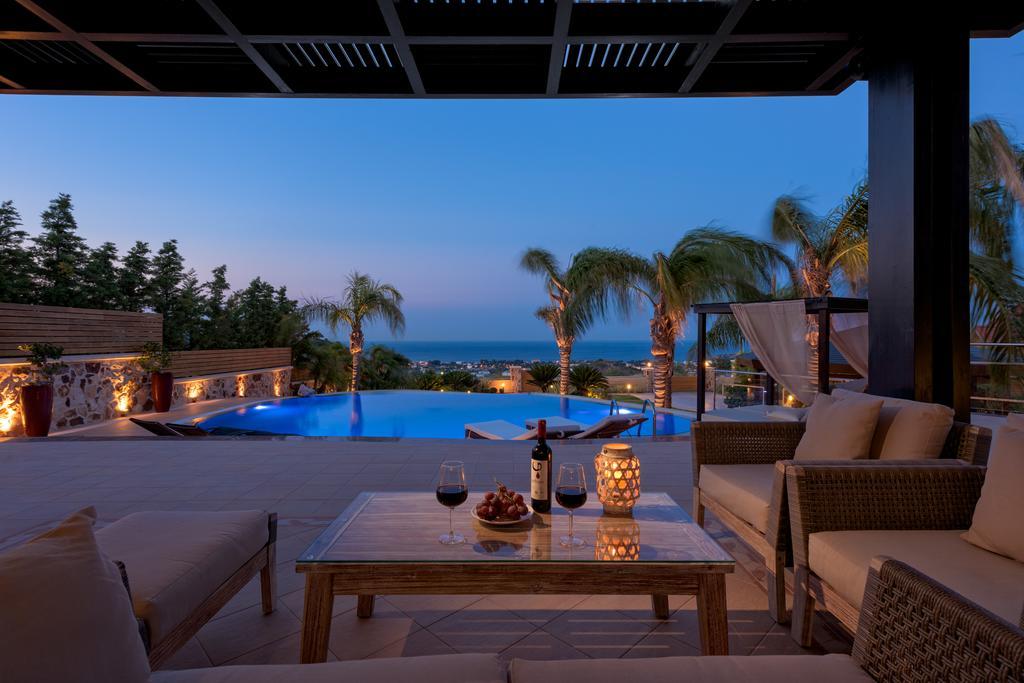 Quinn Hill Luxury Villaロードス エクステリア 写真